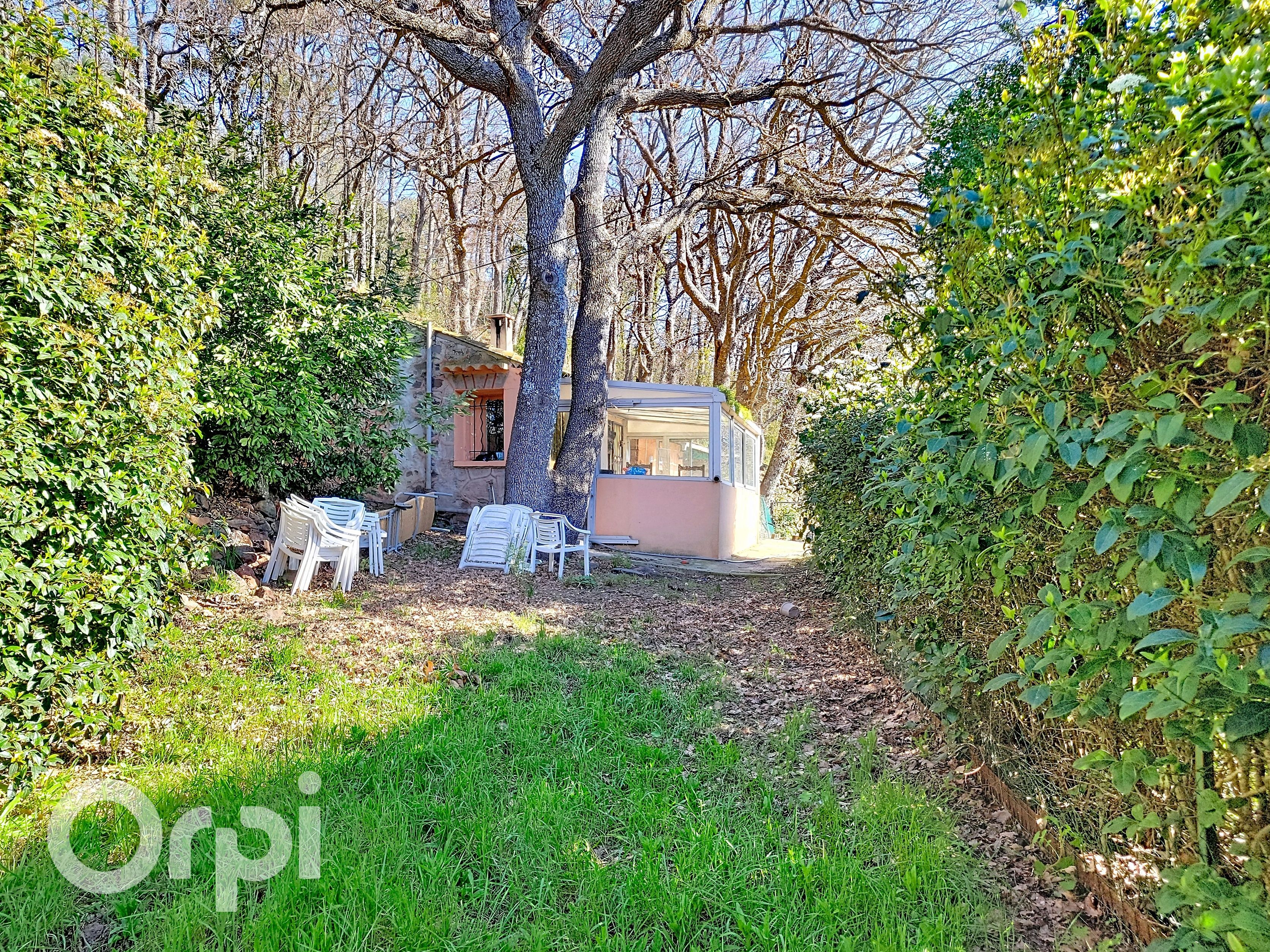 Maison-Villa - EVENOS