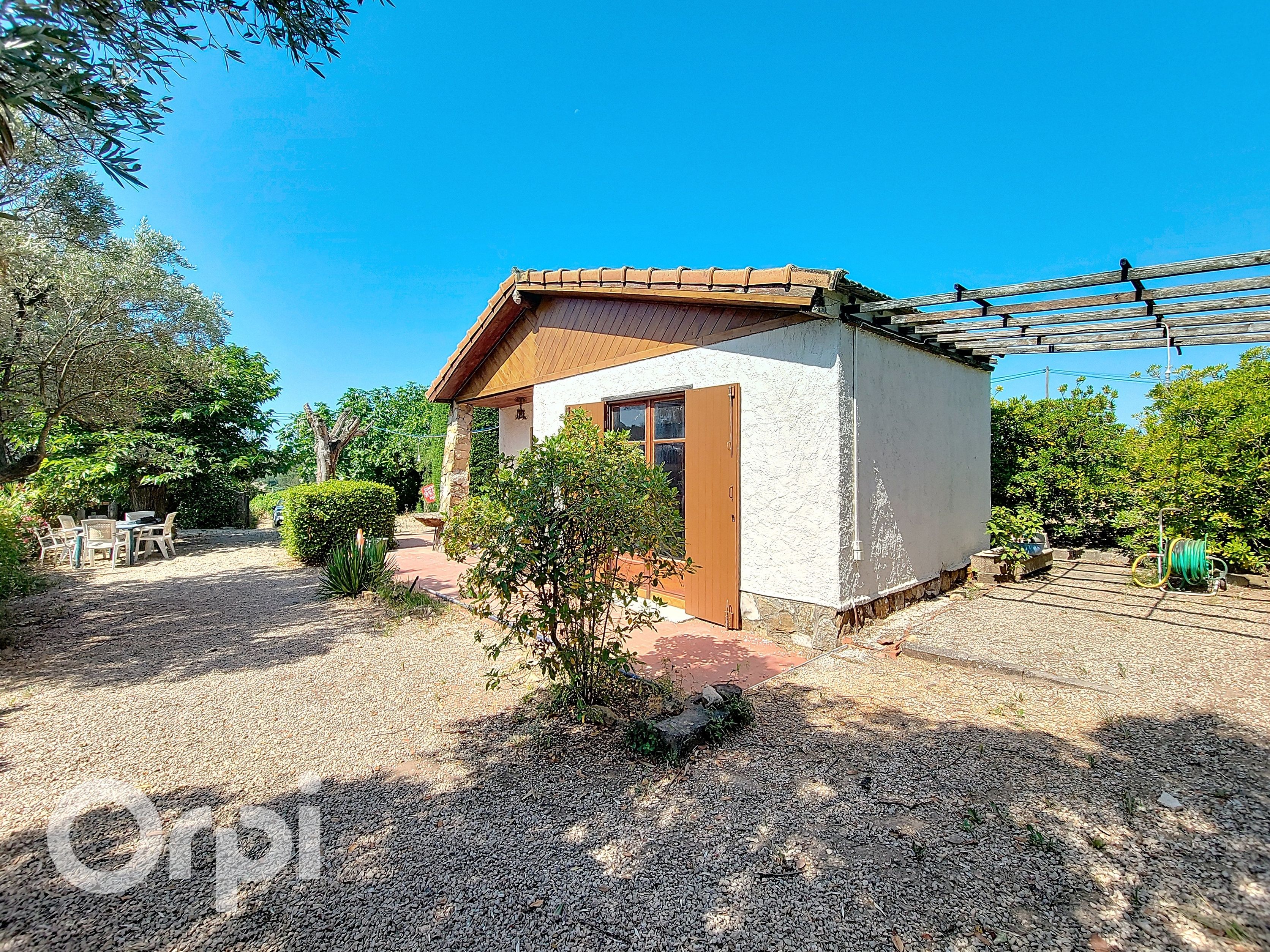 Maison-Villa - LE CASTELLET